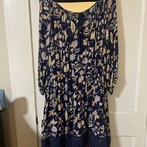 Chic Navy Floral Long Sleeve Dress
